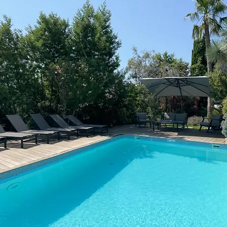 Вилла La M A Pramousquier *